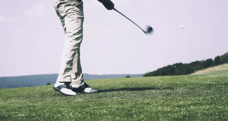 Vistas al Mar y golf, campos de golf en Andalucía con el mediterráneo de frente