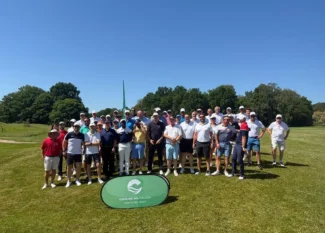 Golfistas junto al photocall de Costa del Sol Costa del Golf, imagen del turismo de golf en la Costa del Sol