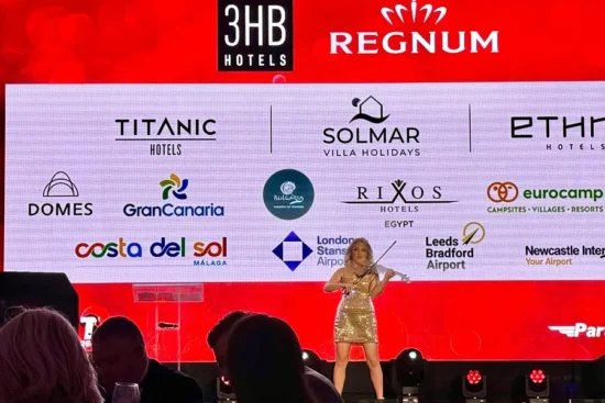 Cena de gala de Turismo Costa del Sol y Jet2holidays con profesionales del sector turístico británico